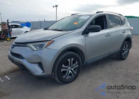 2016 Toyota Rav4 Le z USA, uszkodzony, nr VIN 2T3ZFREV7GW239047
